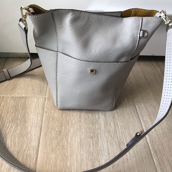 henri bendel Handbags - Henri Bendel convertible crossbody/belt bag
